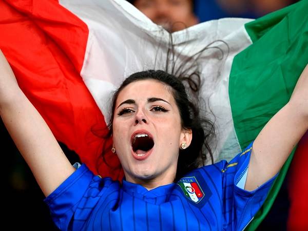 Tifosi là gì? Những điều cần biết về người hâm mộ đội tuyển Ý