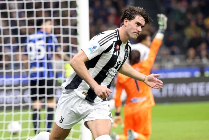 BĐ Anh: Vlahovic đang gặp khó khăn ở Juventus