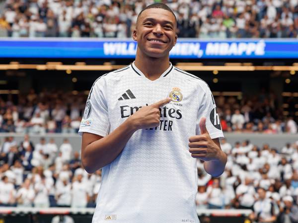 Những bản hợp đồng đáng chú ý mùa Hè 2024 của Real Madrid