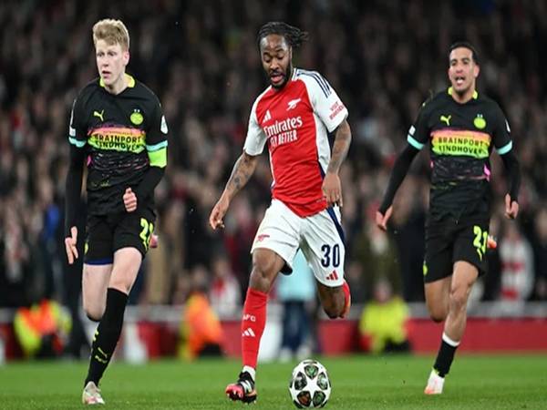 Sterling và hành trình cùng Arsenal