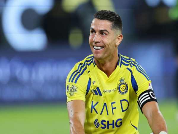 Chuyển nhượng BĐ: Al Nassr ra đề nghị béo bở với Ronaldo
