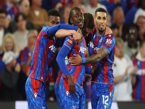 Tin C2: Crystal Palace kháng cáo lên CAS khi bị tước suất dự C2