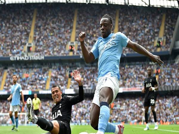 Alan Shearer vinh danh Tottenham trong đội hình xuất sắc tuần