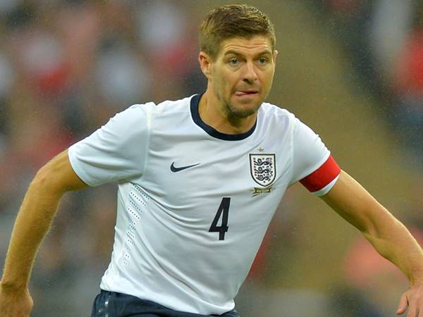 Steven Gerrard số áo bao nhiêu tại đội tuyển quốc gia?